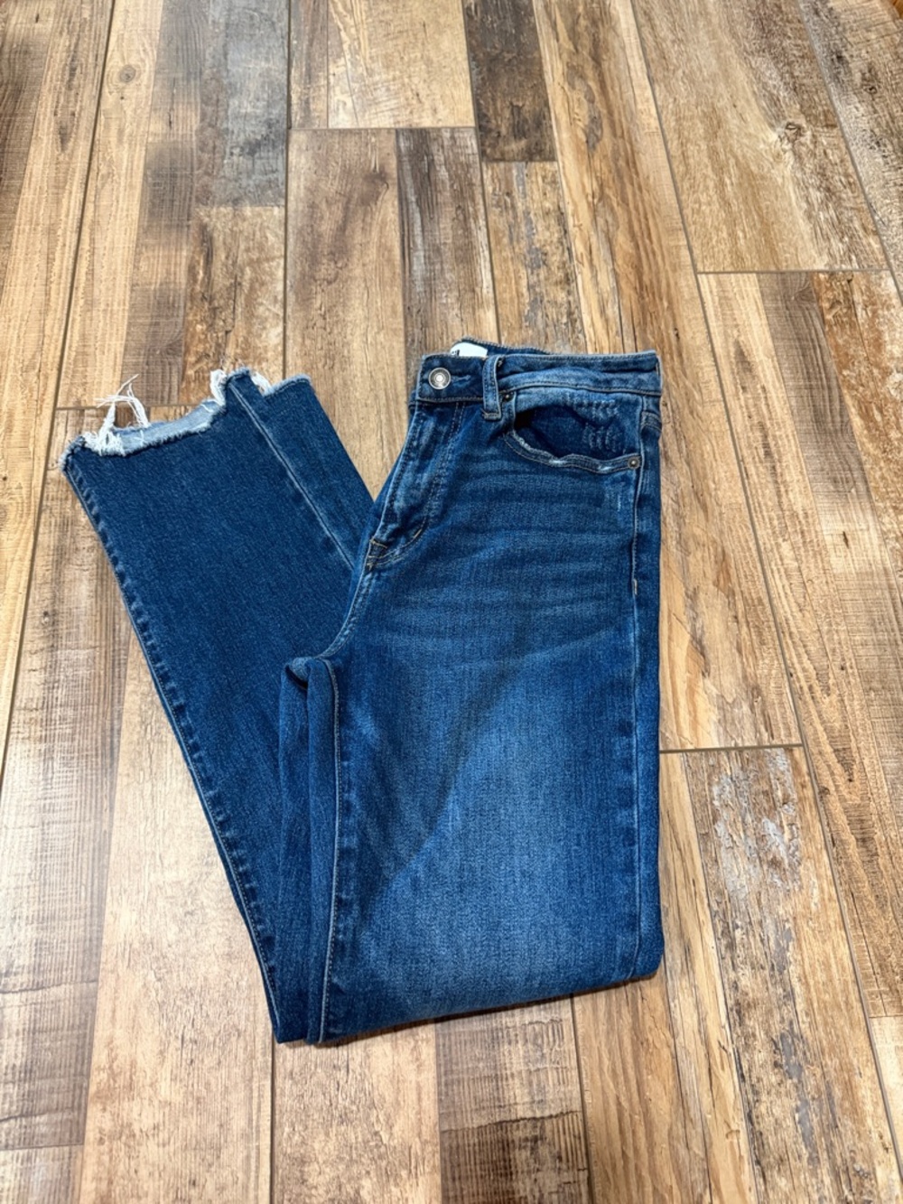 High-Rise Dark Blue Ankle Jeans with Frayed Hem- Size 26